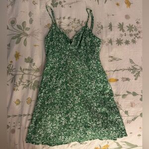 La Hearts Green and White Floral Midi Dress